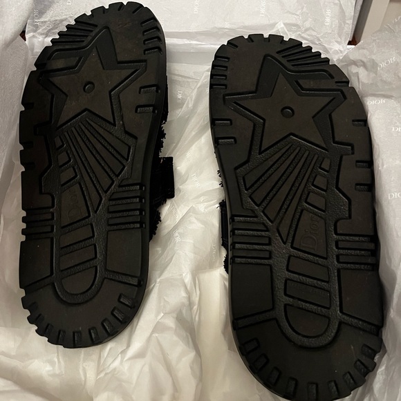 DiorAct Slides - Picture 6 of 7